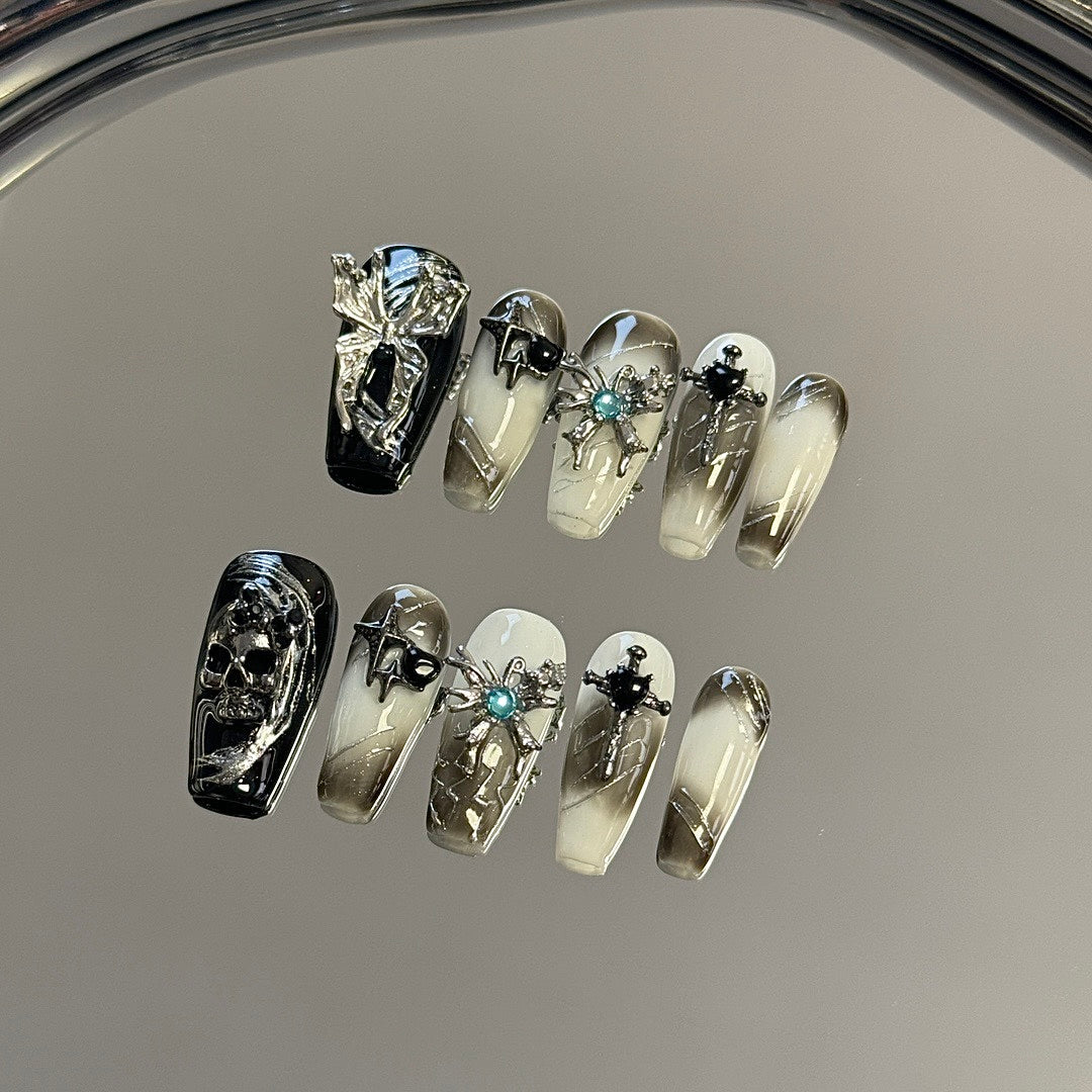 Gothic Web press on nails