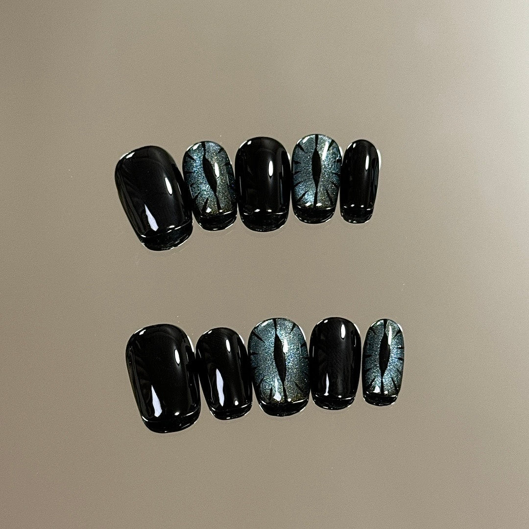 Emerald Eclipse press on nails