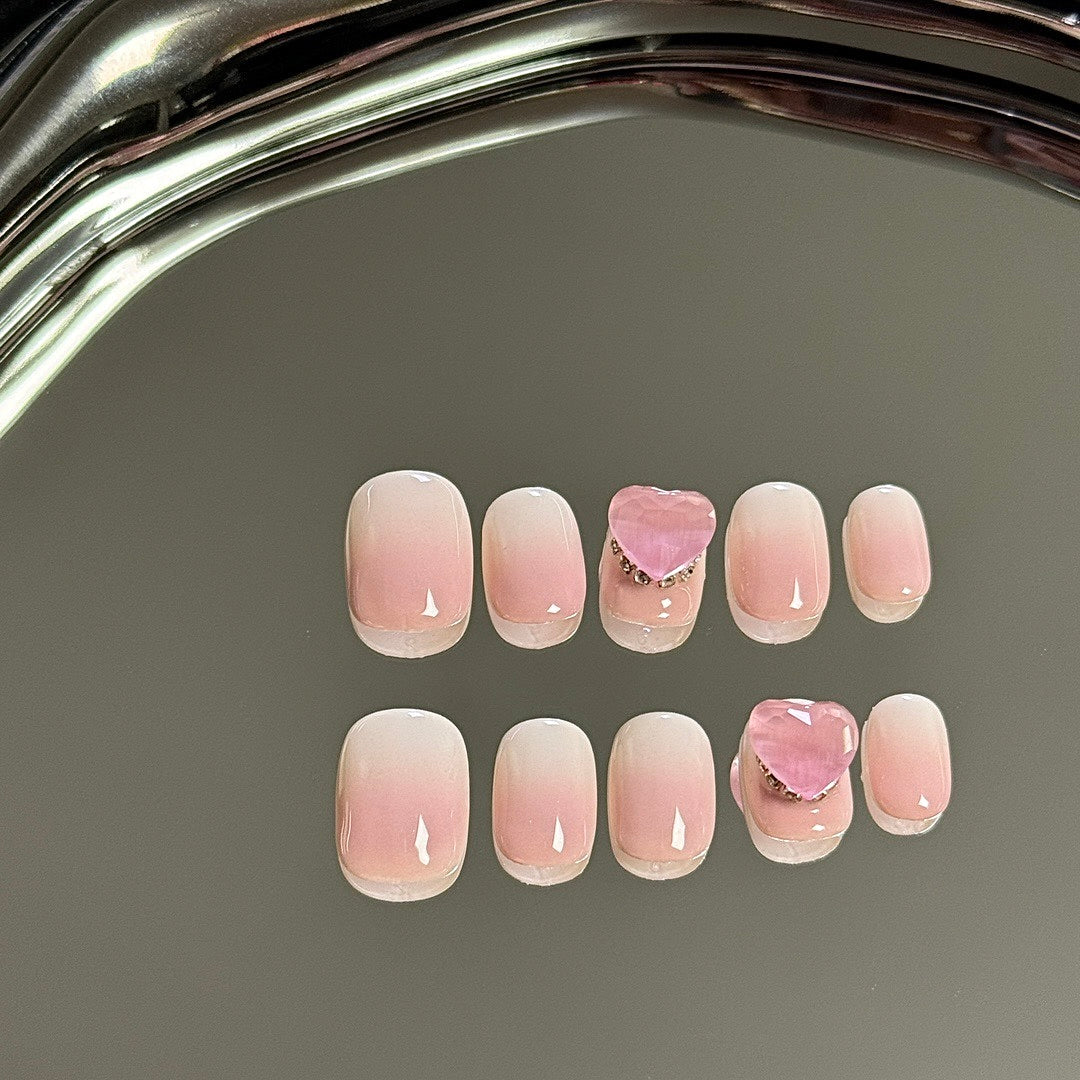 Heart Glint press on nails
