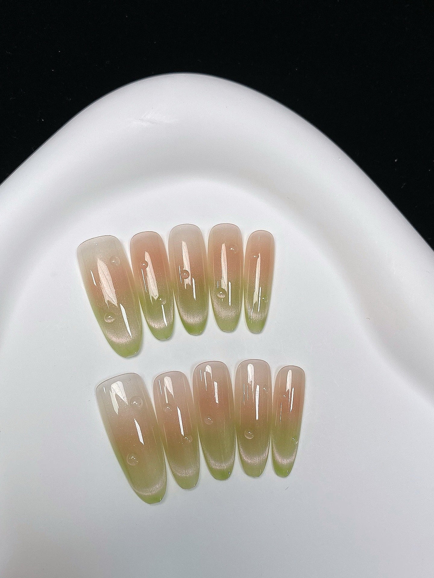 Olive Ombre press on nails