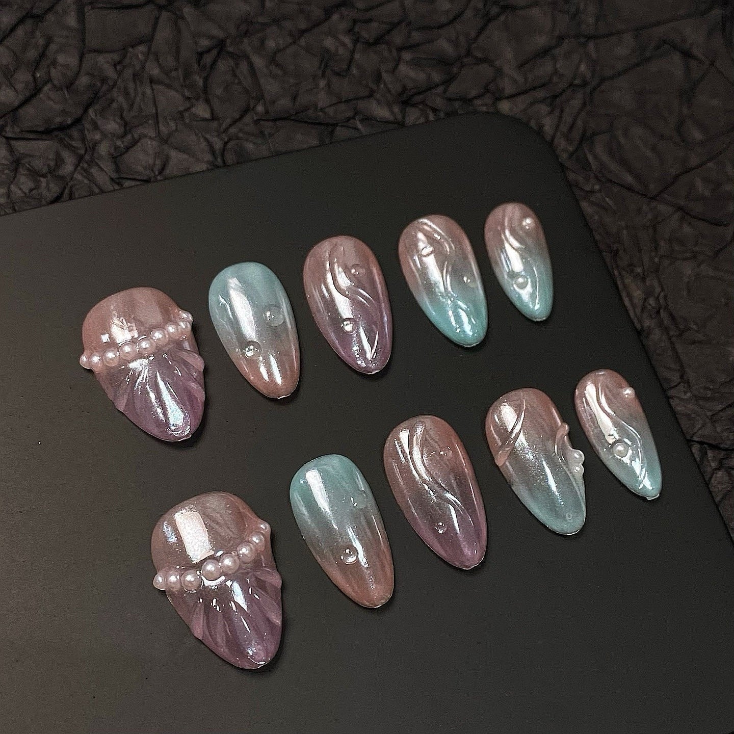 Pearl Mirage press on nails