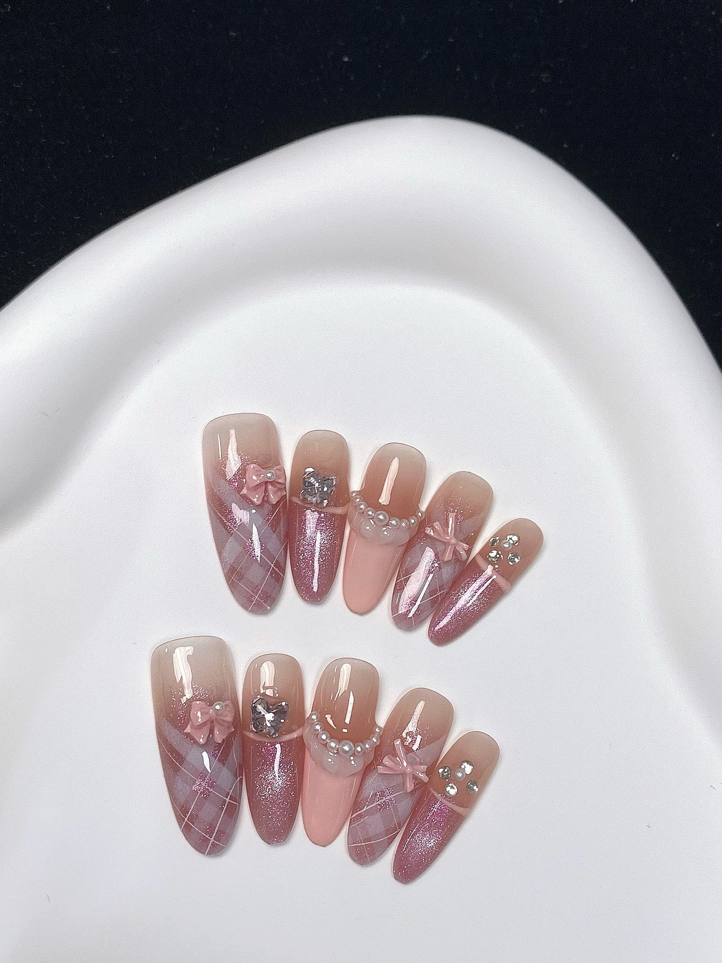 Plaid Bloom press on nails