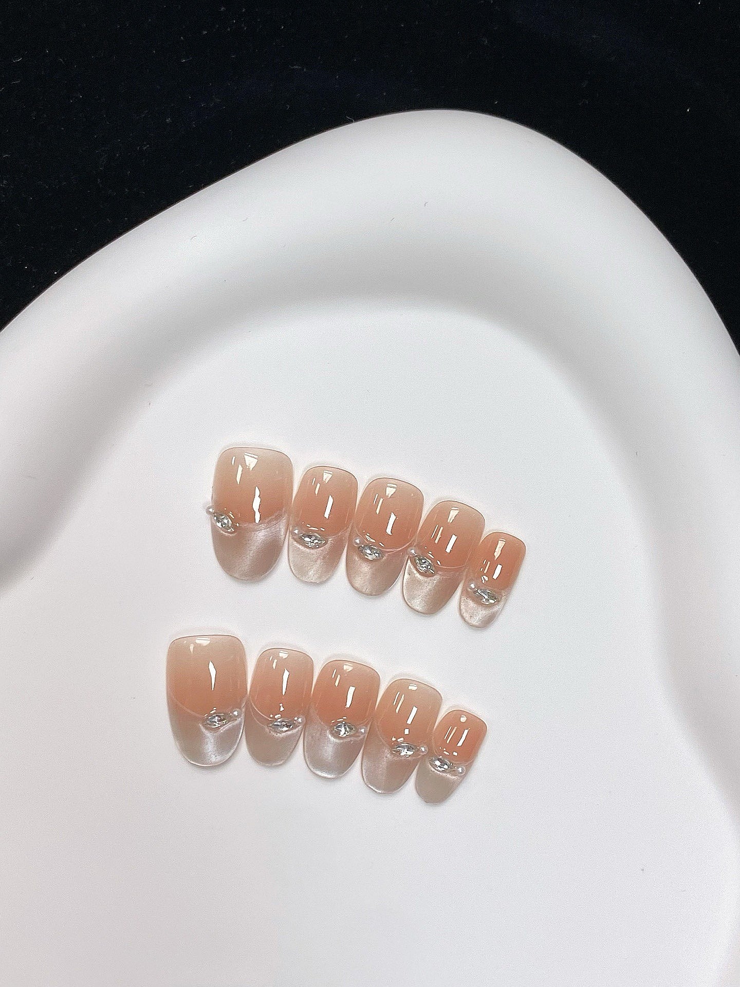 Quartz Curve press on nails