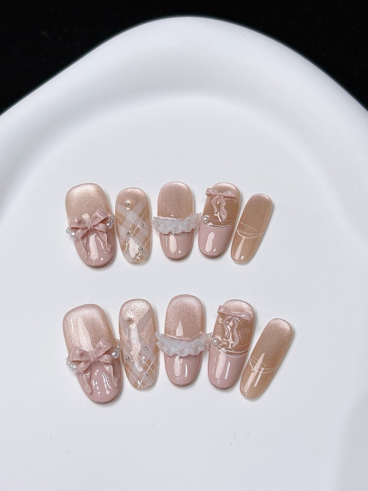 Rosy Plaid press on nails