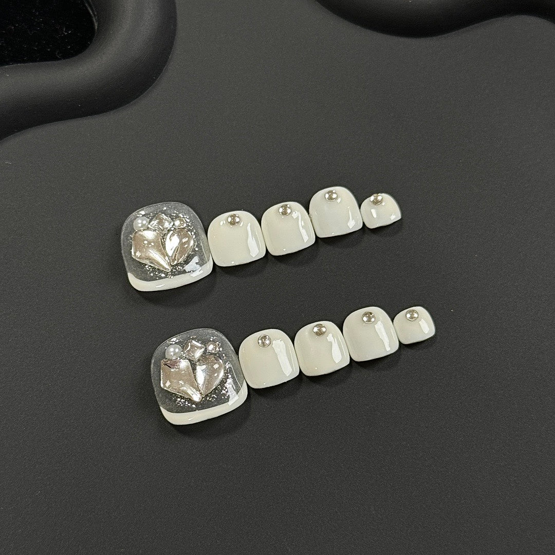 Silver Heartbeat press on nails