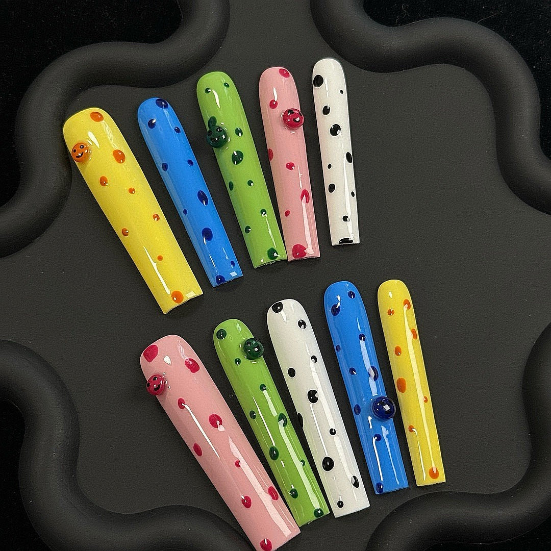 Spotty Cheer press on nails