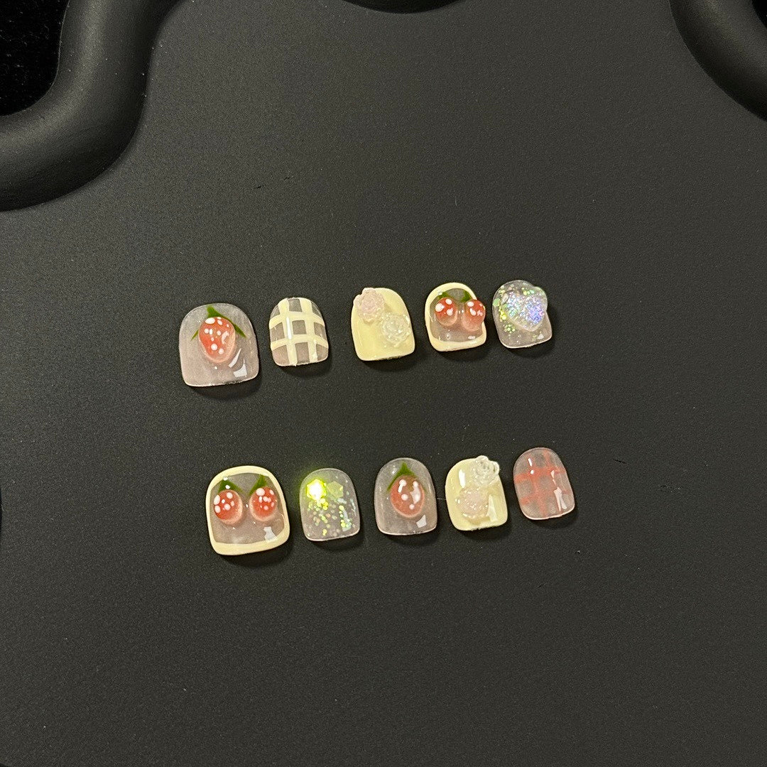 Strawberry Dreams press on nails