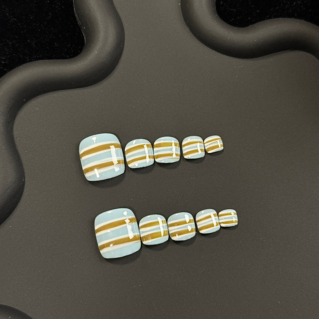 Stripe Oasis press on nails